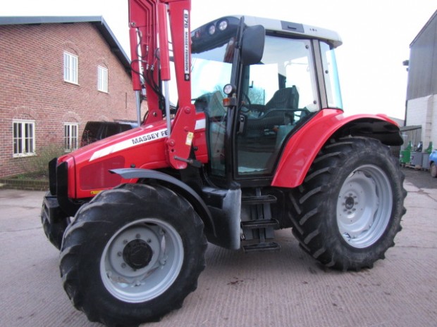 Massey Ferguson 5455