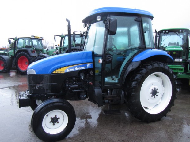 New Holland TD5010