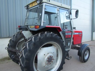Massey Ferguson 375