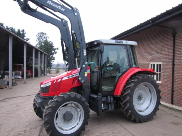 Massey Ferguson 5410