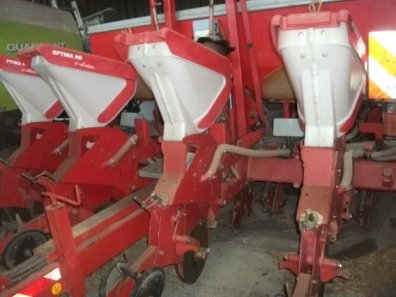 Kverneland Optima HD 8 row trailed maize drill