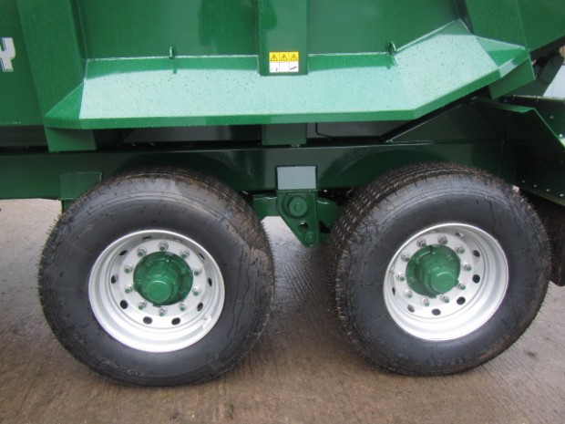 Bailey 14 ton dump trailer