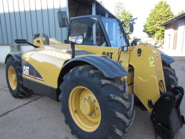 CAT TH220B