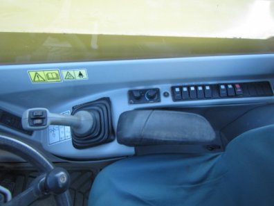CAT TH220B