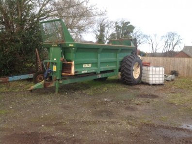 ECE 1500 spreader