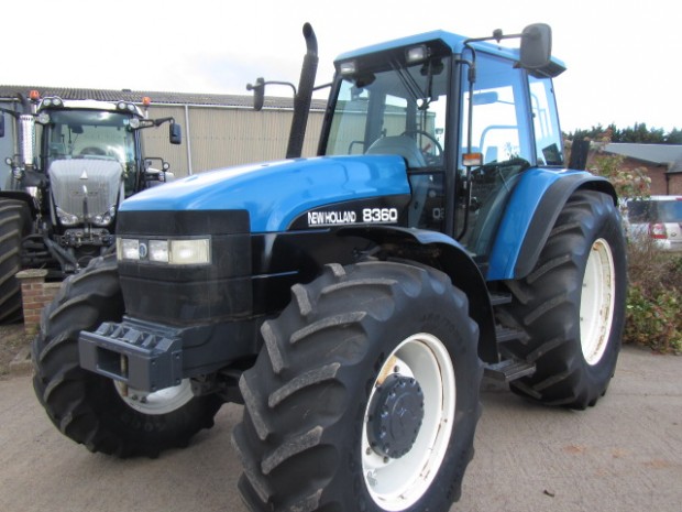 New Holland 8360