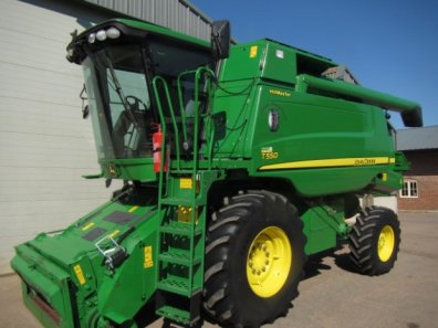 John Deere T550 Hillmaster