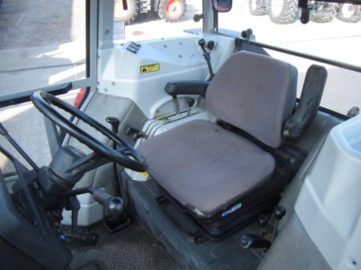 Massey Ferguson 390T