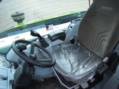 Claas 7045 Plus