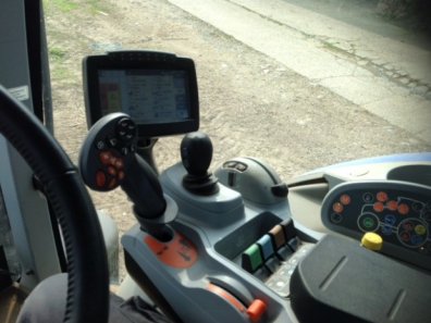 New Holland T7.210