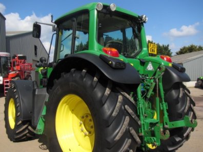 John Deere 6930
