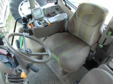 John Deere 6930