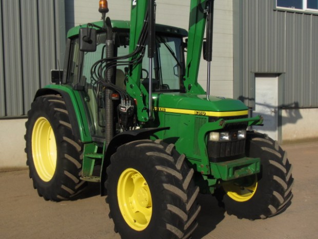 John Deere 6310