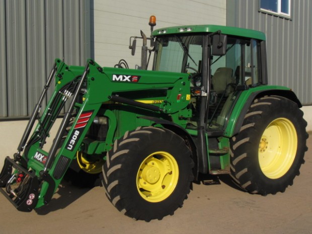 John Deere 6310