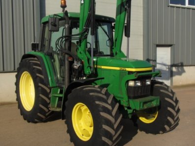 John Deere 6310