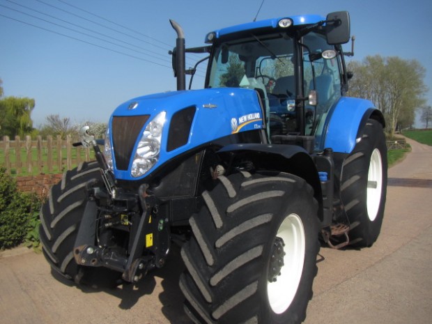 New Holland T7.270