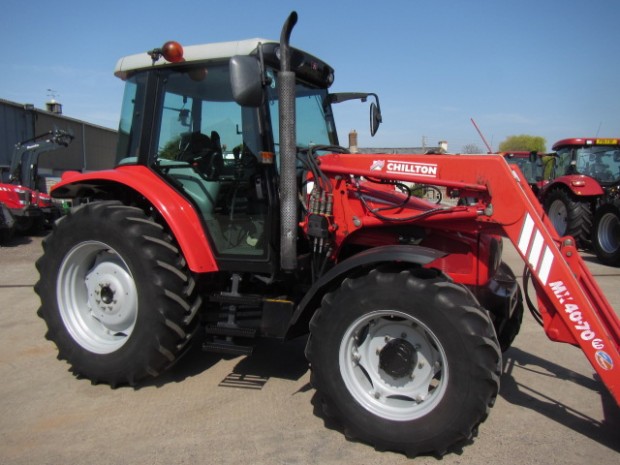 Massey Ferguson 5455