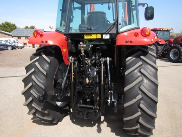 Massey Ferguson 5455