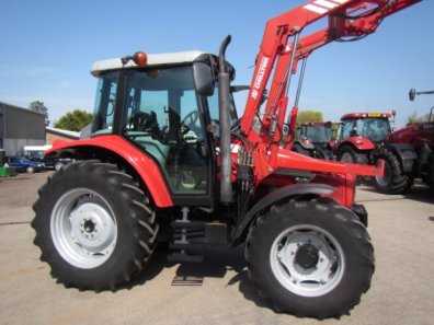 Massey Ferguson 5455