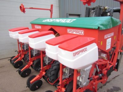 Gaspardo 6 row maize drill