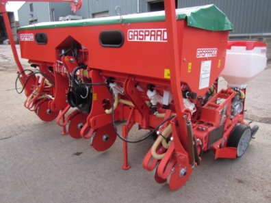 Gaspardo 6 row maize drill