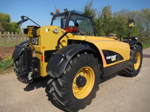 CAT TH330B