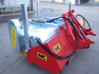 NC Link-a-Sweep 7ft road brush