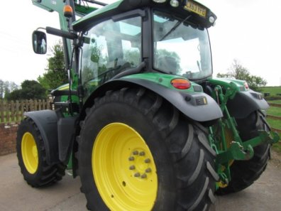 John Deere 6125R
