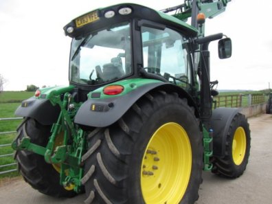 John Deere 6125R