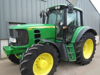 John Deere 6630