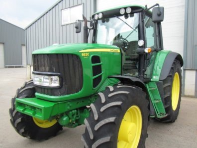 John Deere 6630
