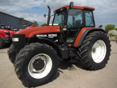 New Holland M160