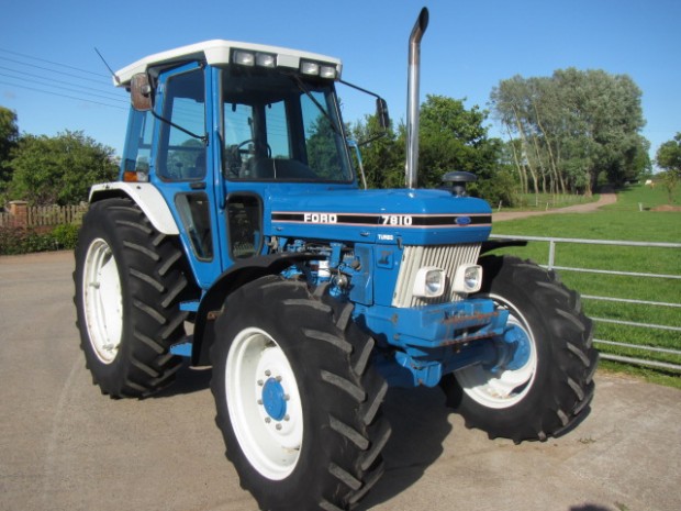 Ford 7810