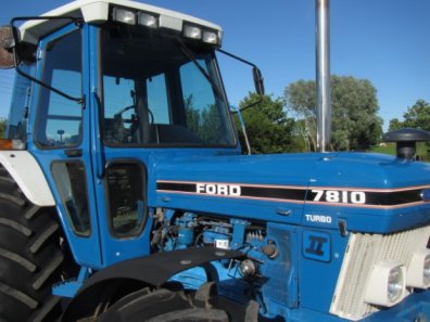 Ford 7810