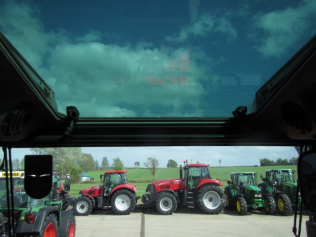 Massey Ferguson 8250