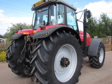 Massey Ferguson 8250