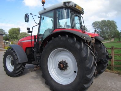 Massey Ferguson 8250