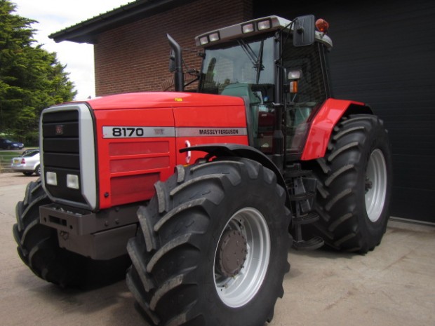 Massey Ferguson 8170