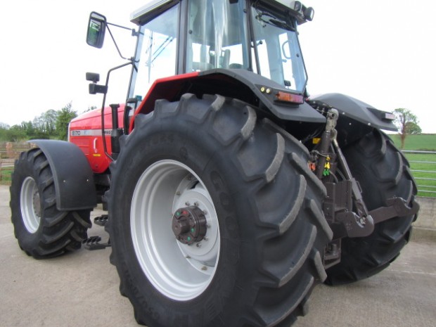Massey Ferguson 8170