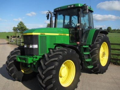 John Deere 7710