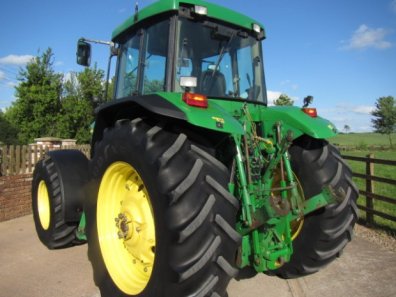John Deere 7710