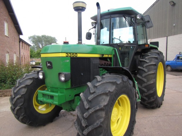 John Deere 3350