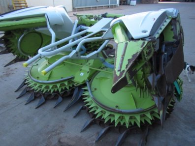 Claas 450 Orbis 6 row maize header