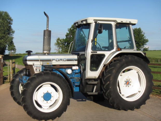 Ford 7810 III Silver Jubilee