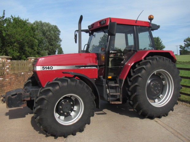 Case 5140 Plus