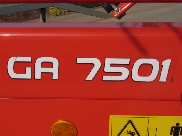 Kuhn GA 7501 twin rotor rake
