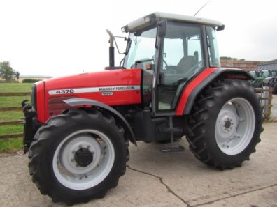 Massey Ferguson 4370