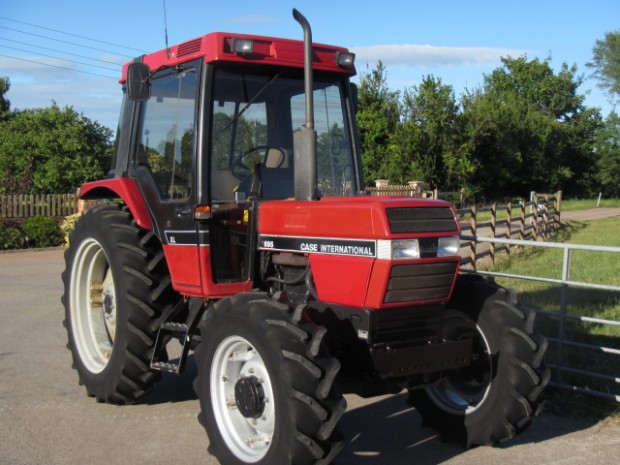 Case 695 XL