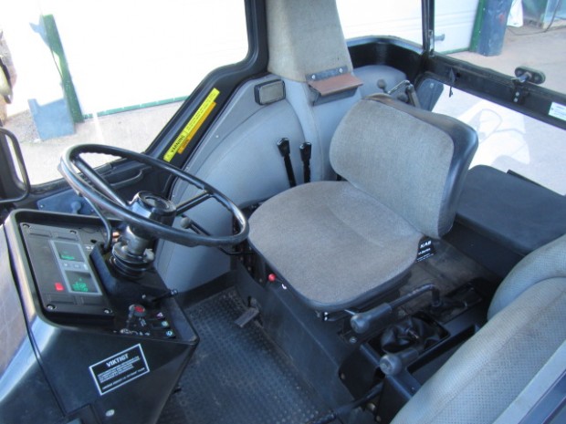 Case 695 XL