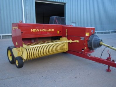 New Holland 575 baler
